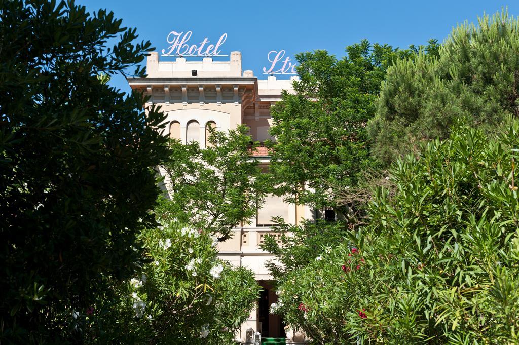 Hotel Stresa Cesenatico Ngoại thất bức ảnh